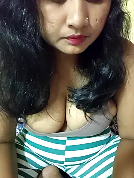 Snapshot of Tridha_2 chatting on 04-13-26, 07:30 Tridha 2 online show from 04-13-26, 07:30