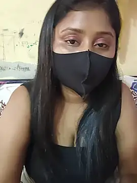 Snapshot of Tridha_2 chatting on 05-14-26, 08:10 Tridha 2 online show from 05-14-26, 08:10