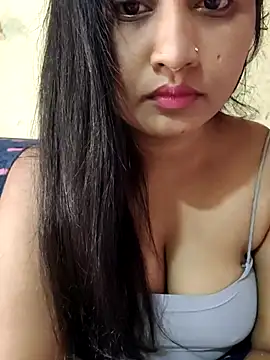 Snapshot of Tridha_2 chatting on 06-25-26, 04:56 Tridha 2 online show from 06-25-26, 04:56