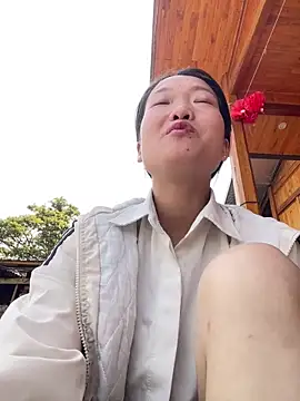 Jolinie online show from 04-05-26, 05:59