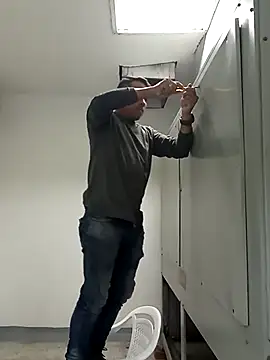 Meliods online show from 04-05-26, 01:52