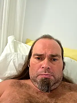 Snapshot of RickErtler chatting on 05-14-26, 07:59 RickErtler online show from 05-14-26, 07:59