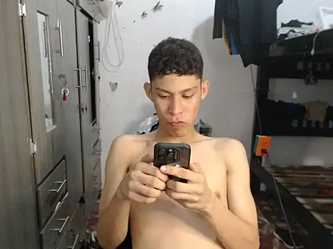 mastercum28 online show from 04-25-26, 05:10