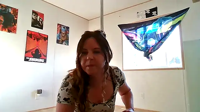 PennyWiseD online show from 04-30-26, 02:40