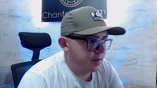 maximo daddy online show from 04-19-26, 12:48