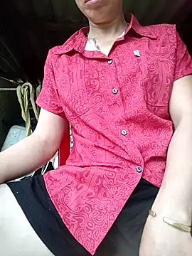 Snapshot of Lucky-beo chatting on 06-17-26, 11:16 Lucky-beo online show from 06-17-26, 11:16