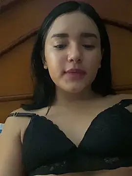 Snapshot of valvam_ chatting on 04-11-26, 08:40 valvam online show from 04-11-26, 08:40