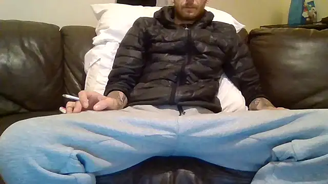 feetlovrr94 online show from 04-09-26, 10:37