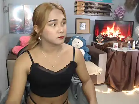 Snapshot of fuckercumm chatting on 05-30-26, 02:30 fuckercumm online show from 05-30-26, 02:30