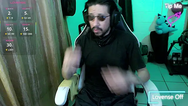 IASuarezV online show from 05-19-26, 05:36