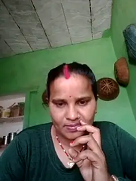 Shivani09900 online show from 05-31-26, 06:31