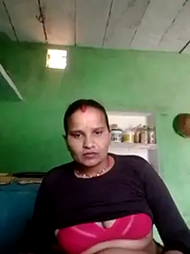 Shivani09900 online show from 06-13-26, 07:39