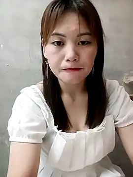 meg 06 online show from 05-10-26, 02:11