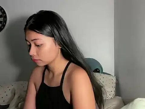 Snapshot of zafarina_18 chatting on 06-29-26, 10:48 zafarina 18 online show from 06-29-26, 10:48