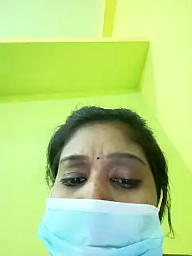 Snapshot of bannerjeesneha20 chatting on 04-01-26, 01:41 bannerjeesneha20 online show from 04-01-26, 01:41