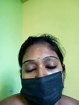 Snapshot of bannerjeesneha20 chatting on 04-21-26, 03:13 bannerjeesneha20 online show from 04-21-26, 03:13