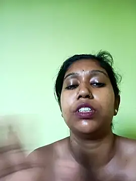 Snapshot of bannerjeesneha20 chatting on 04-23-26, 04:57 bannerjeesneha20 online show from 04-23-26, 04:57
