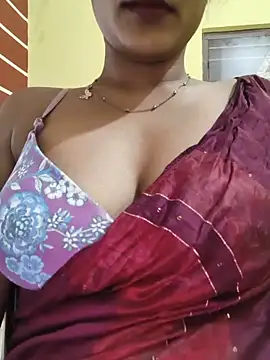 Snapshot of Rubina_Love chatting on 06-09-26, 12:11 Rubina Love online show from 06-09-26, 12:11