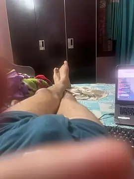 SingleBoy66666 online show from 05-13-26, 07:33