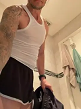 hpcouplee420 online show from 04-22-26, 07:00