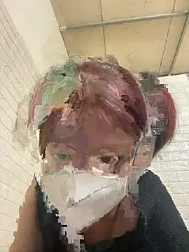 Snapshot of Bethiencute chatting on 06-15-26, 01:46 Bethiencute online show from 06-15-26, 01:46