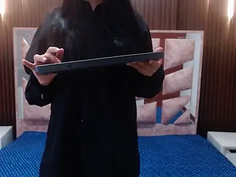 salethjonescl202 online show from 03-25-26, 08:04