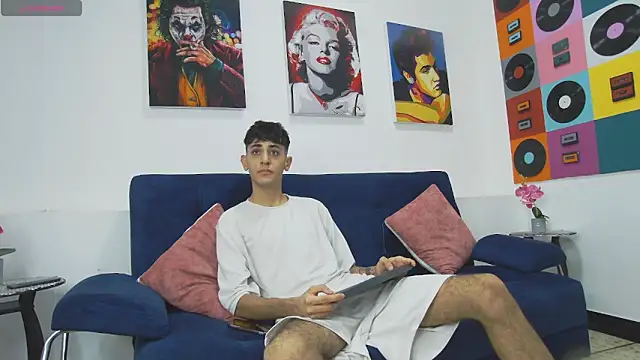 Snapshot of Martony_Storm chatting on 03-26-26, 07:41 Martony Storm online show from 03-26-26, 07:41