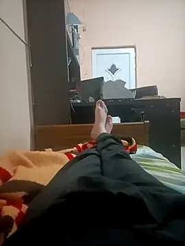 idris06 online show from 04-15-26, 09:59