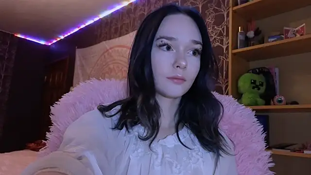 baby onface online show from 06-15-26, 06:21