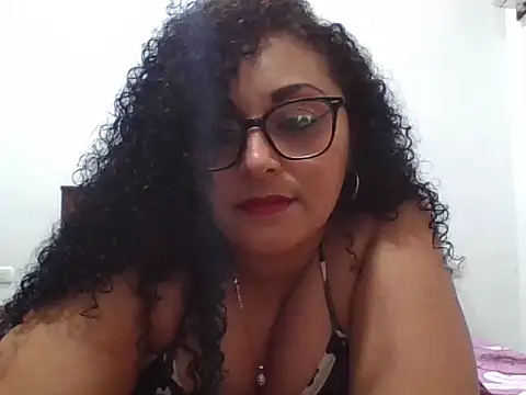 Snapshot of lachurca693 chatting on 04-16-26, 02:12 lachurca693 online show from 04-16-26, 02:12