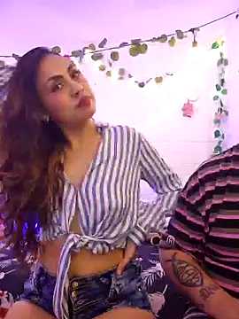 Snapshot of LASEXbellaX chatting on 05-14-26, 03:35 LASEXbellaX online show from 05-14-26, 03:35