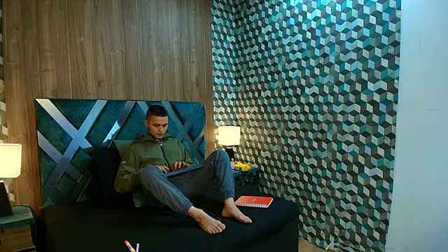 Joaho Fernandez online show from 04-28-26, 08:58