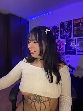 Hinataaa  online show from 06-14-26, 04:36