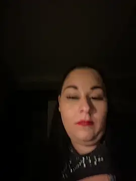Snapshot of Szandra26 chatting on 04-23-26, 10:01 Szandra26 online show from 04-23-26, 10:01