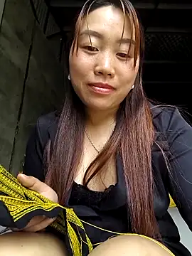 he-se-kin online show from 04-28-26, 02:27