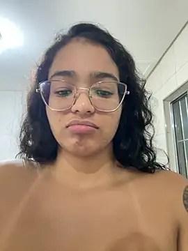 lumin9002 online show from 05-18-26, 04:29