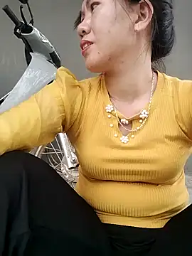 Snapshot of Bianca_Nina chatting on 03-29-26, 05:18 Bianca Nina online show from 03-29-26, 05:18