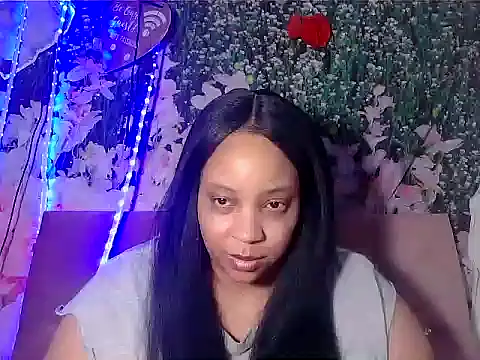Snapshot of Fetishjoiqueen chatting on 03-31-26, 11:05 Fetishjoiqueen online show from 03-31-26, 11:05
