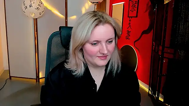 Snapshot of KathyBriggs chatting on 05-03-26, 05:13 KathyBriggs online show from 05-03-26, 05:13