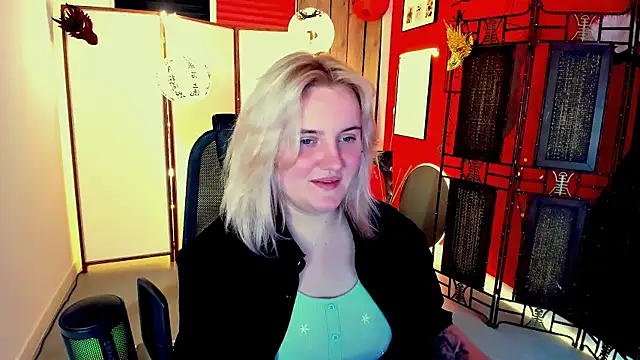 KathyBriggs online show from 06-05-26, 05:03