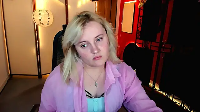 KathyBriggs online show from 06-19-26, 05:12
