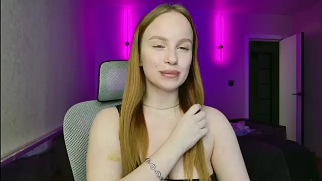 Snapshot of BunnyShinex chatting on 06-17-26, 03:24 BunnyShinex online show from 06-17-26, 03:24