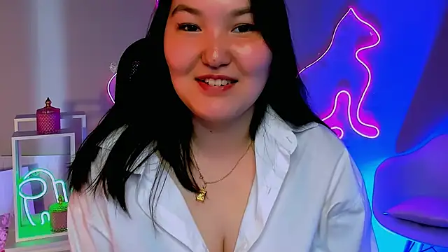 Snapshot of CamilaMartiez chatting on 05-14-26, 12:34 CamilaMartiez online show from 05-14-26, 12:34