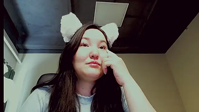 Snapshot of CamilaMartiez chatting on 05-22-26, 01:17 CamilaMartiez online show from 05-22-26, 01:17