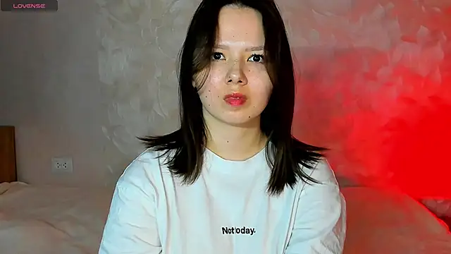 miss teasee online show from 04-30-26, 10:10