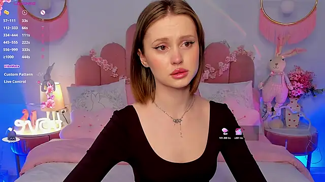 Snapshot of MariLew chatting on 04-08-26, 05:29 MariLew online show from 04-08-26, 05:29