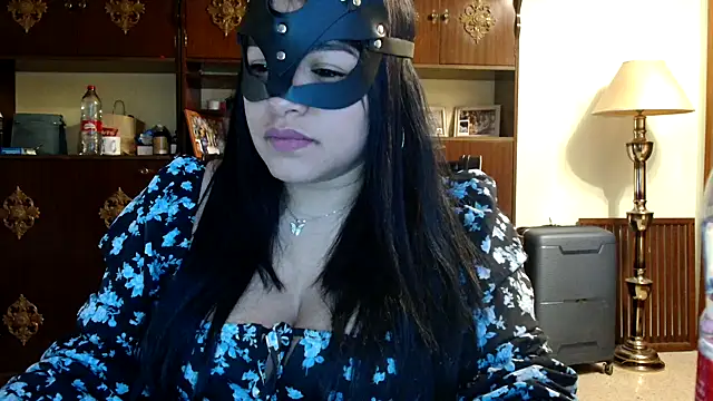 aquamarine hot online show from 03-25-26, 04:57