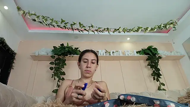 alix rada online show from 06-03-26, 08:14