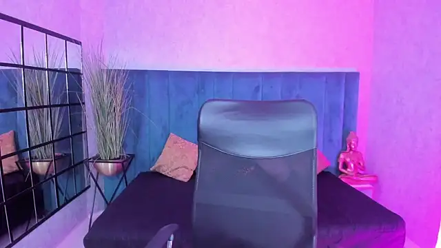 Antoniajblair online show from 04-22-26, 11:12