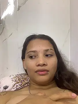 Snapshot of pricila887 chatting on 06-28-26, 05:24 pricila887 online show from 06-28-26, 05:24